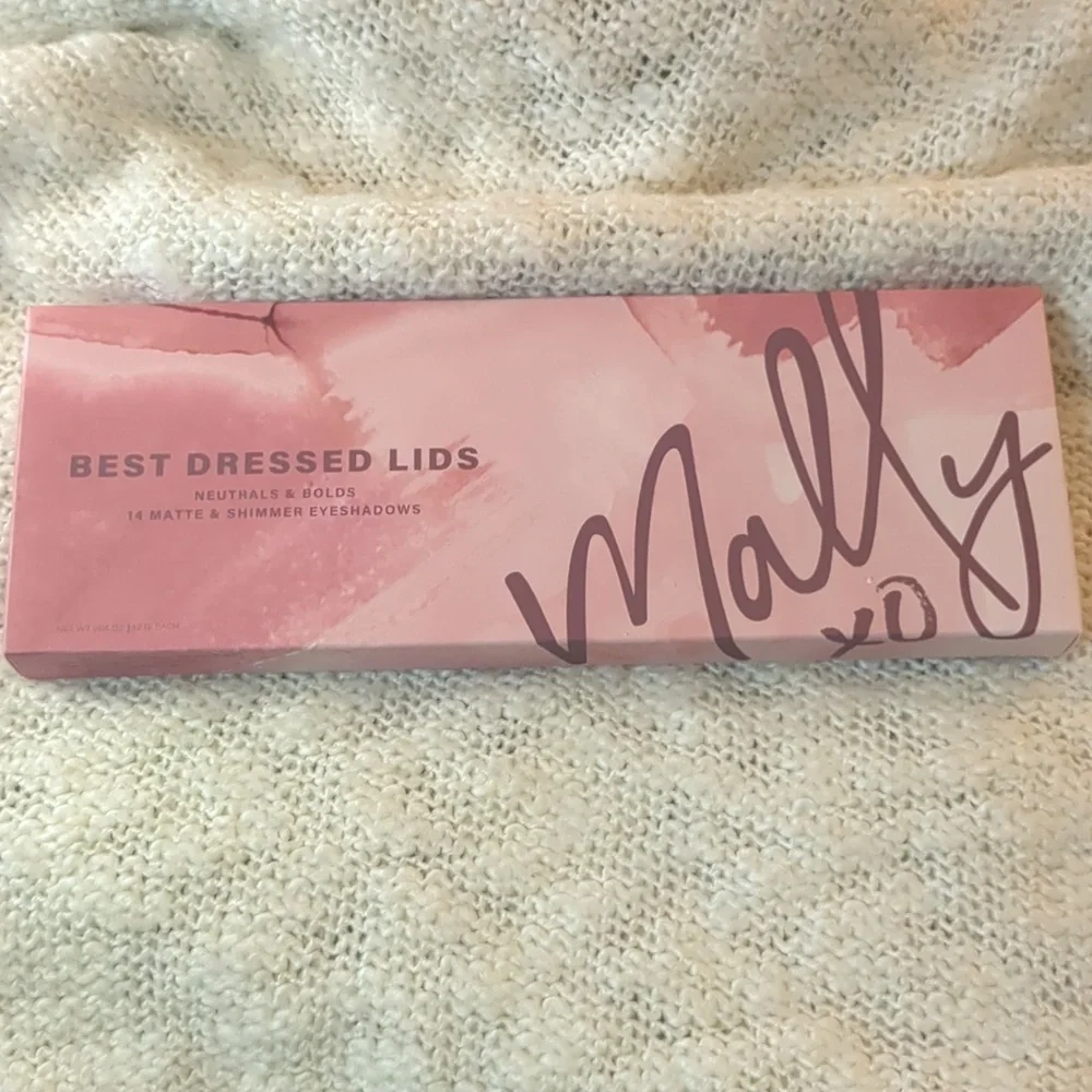 MALLY BEAUTY Best Dressed Lids Neutrals & Bolds, 14x12g/0.04